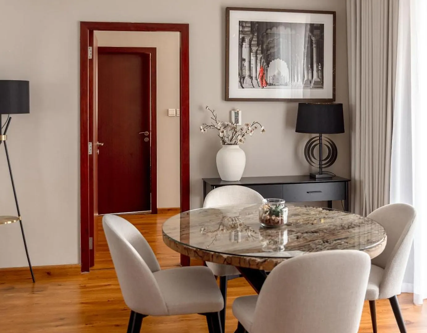 Beautiful 1 Bedroom By The Jbr Beach! Bahar دبي